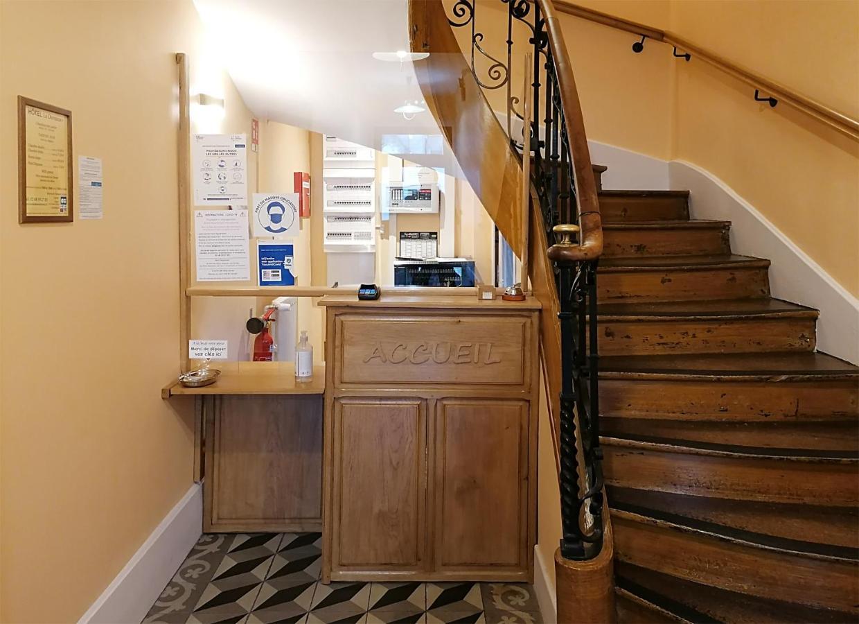 Hotel Le Dormeux Mehun-sur-Yevre Bagian luar foto